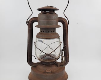 Antique Kerosene Lantern | Vintage Dietz Lantern