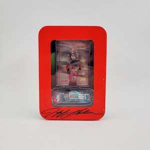 ジェフ・ゴードン #24 デュポン | 2001 ウィンストンカップ選手権 1:64 モンテカルロ イン ティン