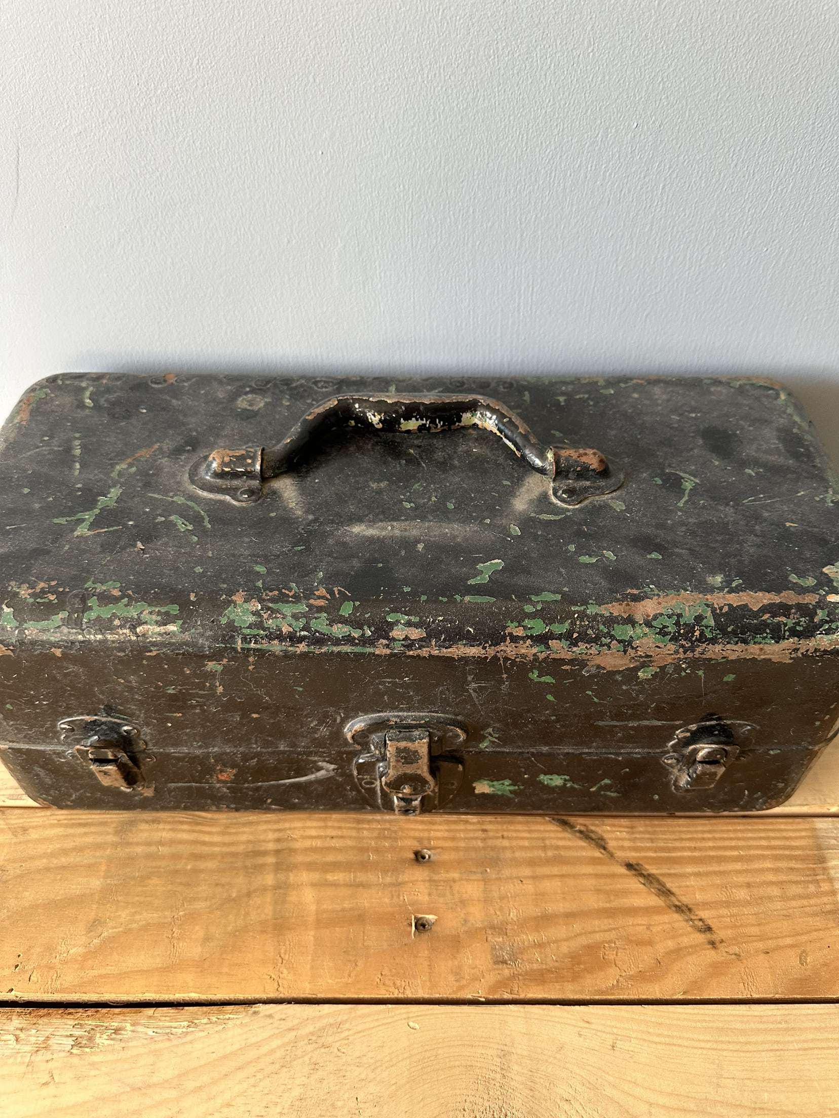 Vintage Tackle Box | Folding Tray - Etsy Canada