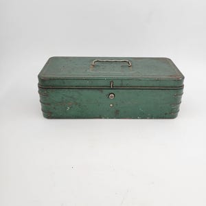 Vintage Lunch Pail | Lunch box