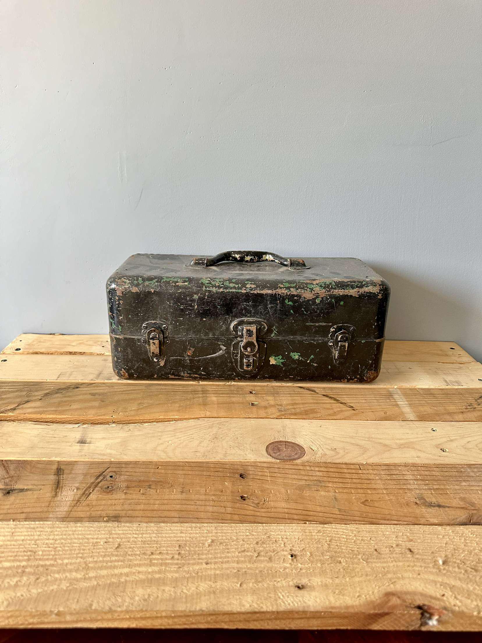Vintage Tackle Box | Folding Tray - Etsy Canada