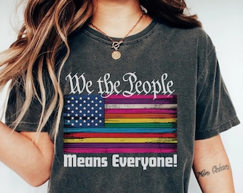 Camiseta com a bandeira americana do orgulho LGBTQ+, igualdade LGBTQ+, camiseta unissex tingida em peça.