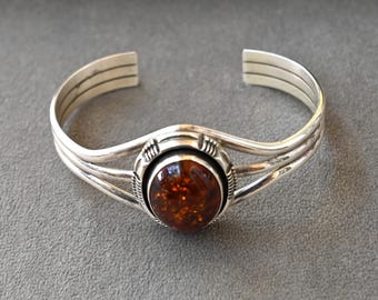 Nieuwe Navajo Radiant Amber & Sterling Silver-manchet van L. Yazzie 26 gram 6 1/2 inch draagbaar met opening Unieke Navajo-armband