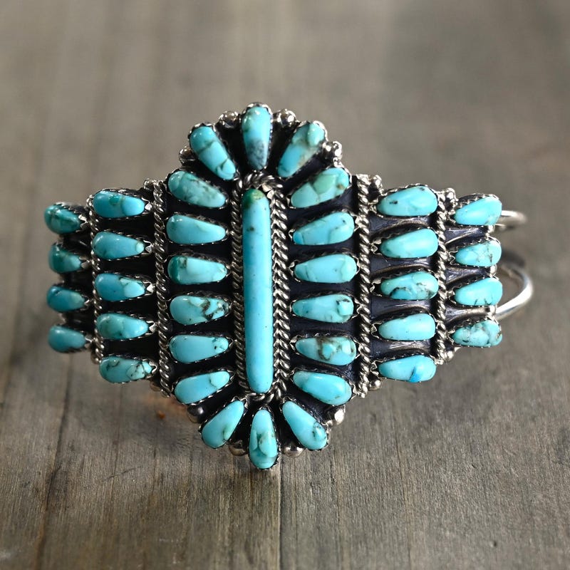Nawi Cuff