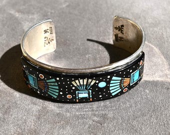 Veelgeprezen Navajo-kunstenaar Mathew Jack herenmanchet met meerdere edelstenen en sterling 7,5" draagbaar, zwaar 76 gram! 'Sterrennacht'-scène