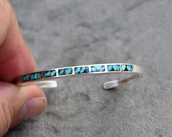 Elegante Indiaanse sterlingzilver en turkoois inzetstuk Zuni-stijl manchet 6,25 inch, pasvorm met opening 9,5 gram