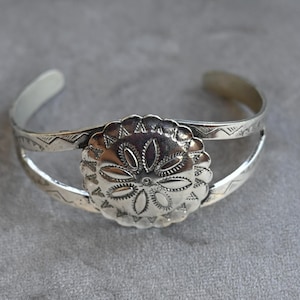 HOPI STAMP WORK BRACELET ブレスレット SILVER Vtg HOPI Sterling Silver Tribal Design Overlay Wide Cuff