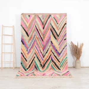 Handwoven Wool Moroccan Boujaad Rug: 5x8 ft, Colorful Chevron