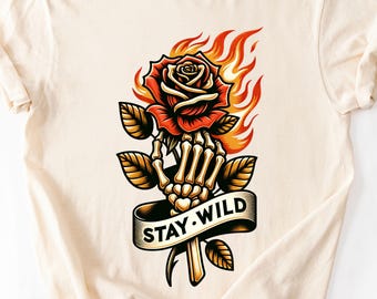 Camiseta Stay Wild Rose – Camiseta con gráfico de tatuaje vintage, Comfort Colors 1717, camiseta con rosa y mano de esqueleto, unisex