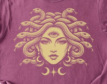 Medusa Third Eye Shirt, Mystic Goddess Tee, Witchy Aesthetic Shirt, Snake Hair Graphic Tee, Celestial Moon Pagan Top