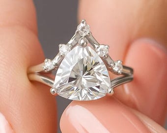 14K Gold Engagement Ring 1.00 Ct Trillion Cut Moissanite Wedding, Split Shank Bridal Ring