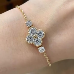 Gold Flower Bracelet – Moissanite & Lab Diamond Clover Design – Dainty Adjustable Chain Bracelet for Women, Wedding, Anniversary Gift