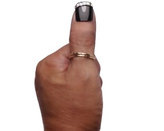 14k Gold Filled gehämmerter Daumenring: Verstellbares Doppelschleifenband