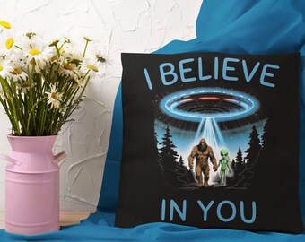UFO Abduction Pillow: Funny Alien Spaceship Gift