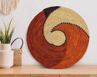 Set of Handwoven Placemats, Boho Woven Charger Plates, Seagrass & Palm Leaf Round Placemat for Farmhouse Table, Rustic Wall Basket Decor