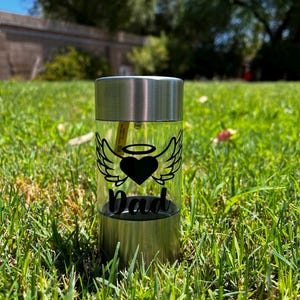 Memorial Solar Garden Light