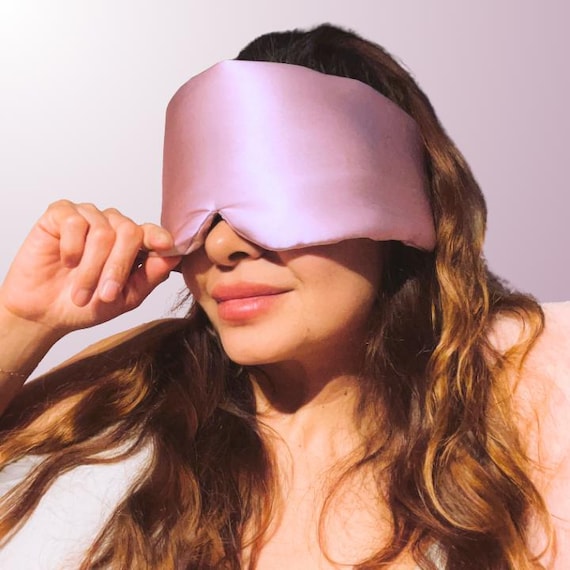 Mulberry Silk Sleep Mask: 22 Momme Luxury, Adjustable Strap Eye Mask