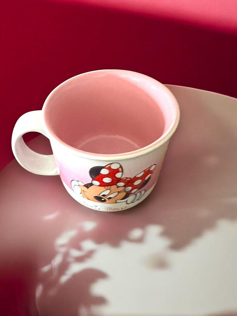 Walt Disney World Minnie Mouse Peek-a-Boo Red Pink White Ceramic Coffee Mug Cup 1987 Collectible Rare Vintage Disney Parks Disney Rarity image 4