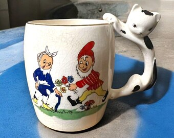 VTG 1950s MCM 2 Gnomes Cat Handle Coffee Mug Flowers & Mushrooms Made in Japan