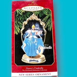 Hallmark Disney Princess Cinderella Enchanted Memories Ornament 1st  NIB 1997 Vintage Christmas Collectible - Rare and Very Hard To Find