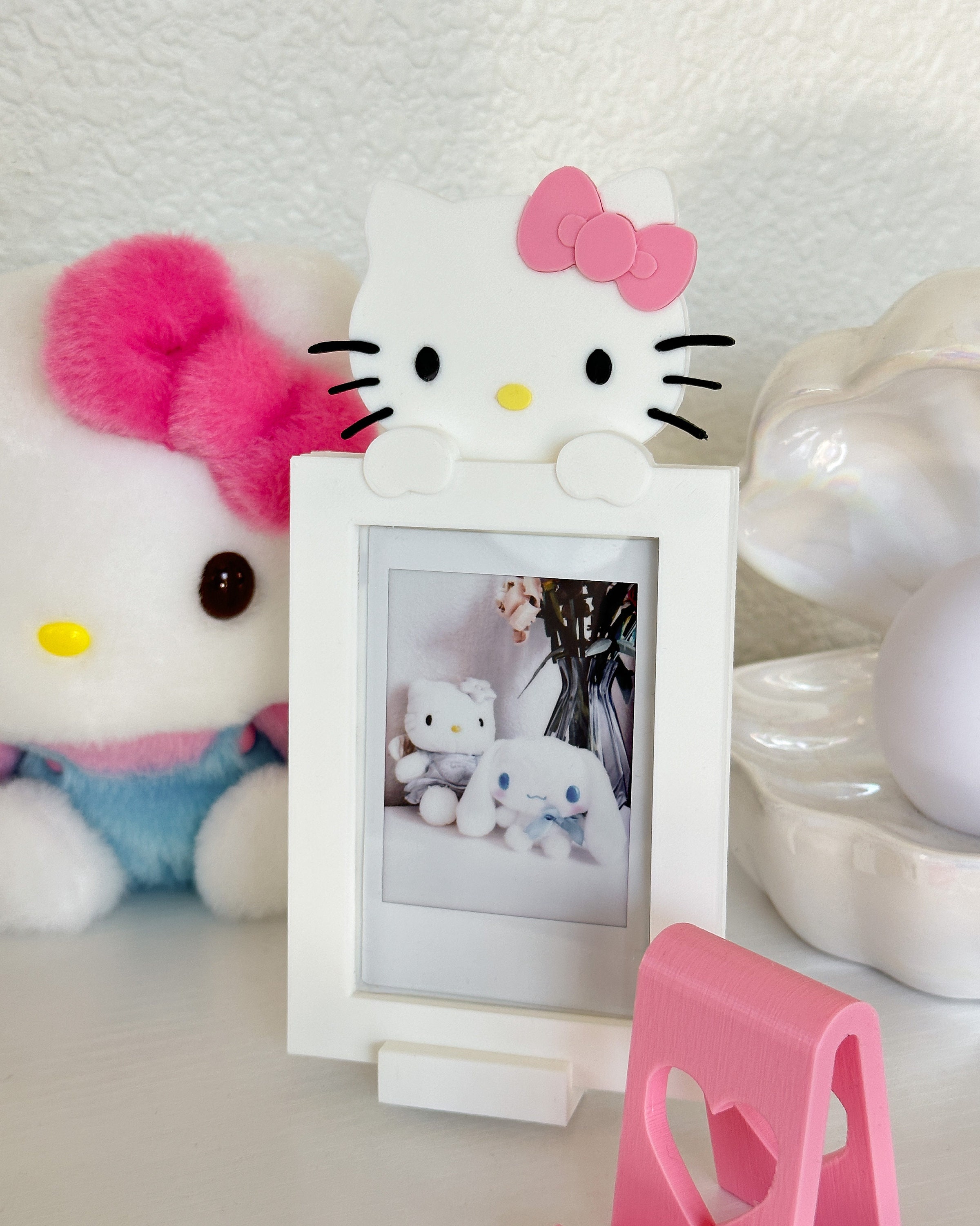 HELLO KITTY ミニデジタルフォトフレーム Amazon.co.jp: セガトイズ ハローキティのデジタルフォトフレーム 3.5