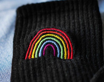 Feel the Rainbow! Regenbogen Embroidery file, Pride Stickdatei, Pridemonth, Baby Maschinenstickdatei, instant Download