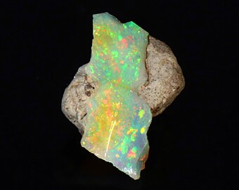 17,20 Cts. Top Opala Bruta 100% Natural Minerada na Terra Sólida Welo Opala Bruta Tamanho Grande Opala Bruta Cristal Opala Bruta Pedra Preciosa