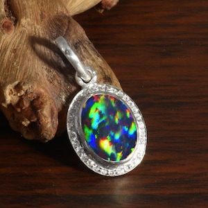 AAA Natural Ethiopian Black Opal Pendant For Women- Vintage Fire Opal Necklace Minimalist Pendant Fire Opal Jewelry Black Opal-Gift For Her