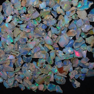 Natural Ethiopian Welo Opal crystal rainbow Fire Opal rough multi fire opal rough for jewelry making 5-12 mm