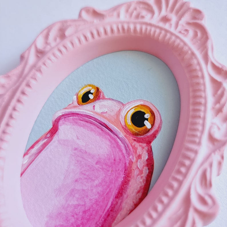 Pink Frog Acrylic painting, Mini gypsum frame, Sweet painting, Lake colors, Pocket size image 4