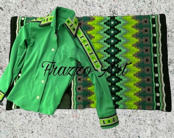 Camisa de exhibición Western y mantilla de lana: atuendo de reina del rodeo