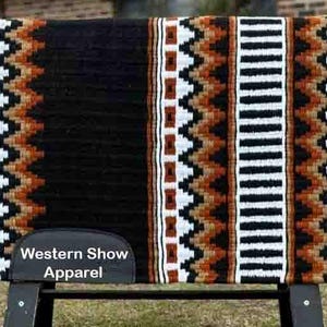 Podkładka westernowa do jazdy konnej wykonana z wełny nowozelandzkiej i wełny Vardhaman