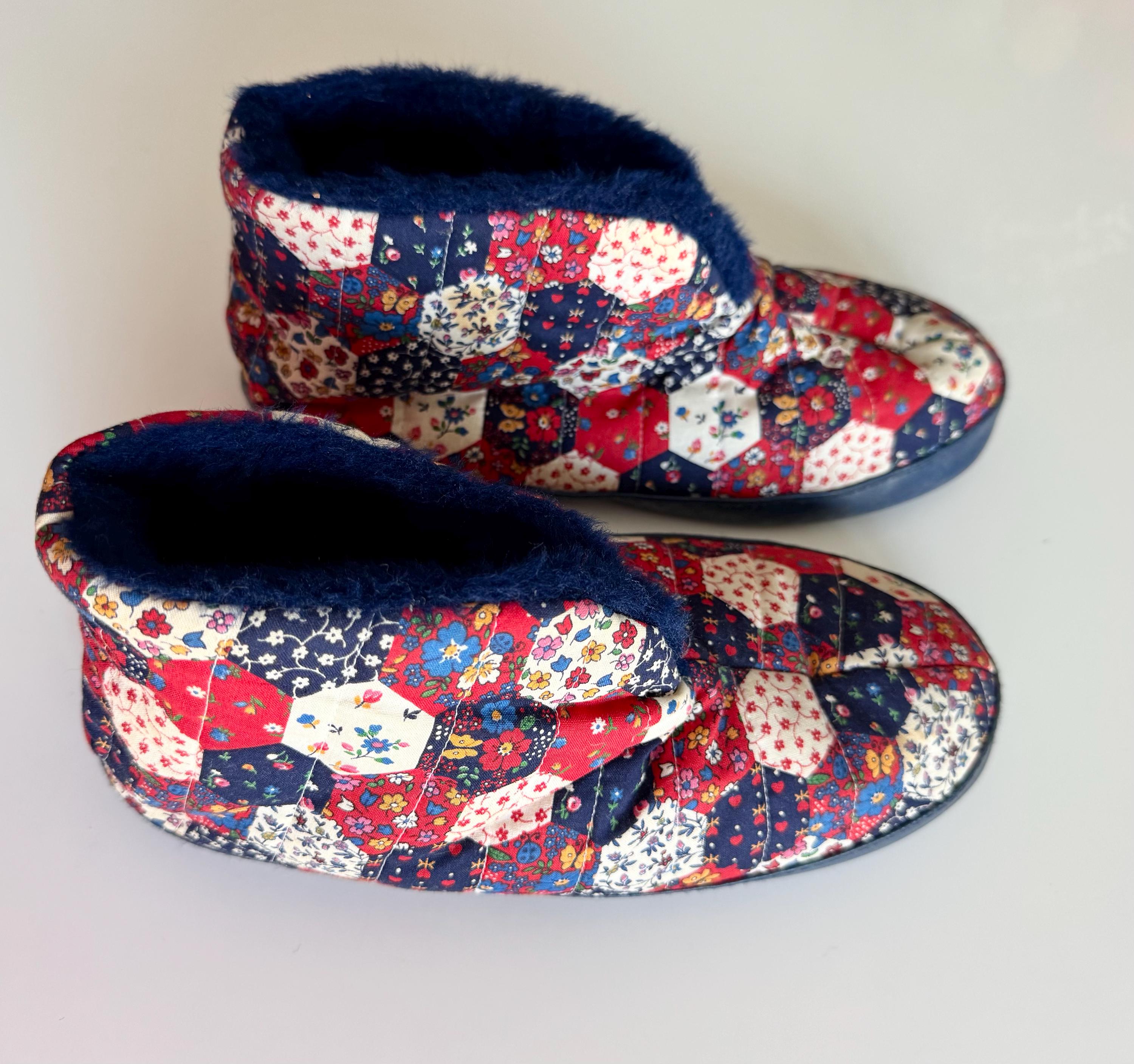 VTG 70s Cedar River Enumclaw Puffer Slippers Boots L Lined Blue Quilted Filled 31138_10459_03.jpg main image 3