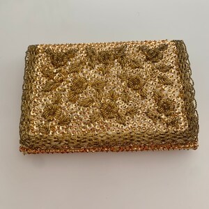 vintage MCM Hollywood regency glam 1950’s floral gold sparkly sequin & beaded evening bag. SO CHIC!