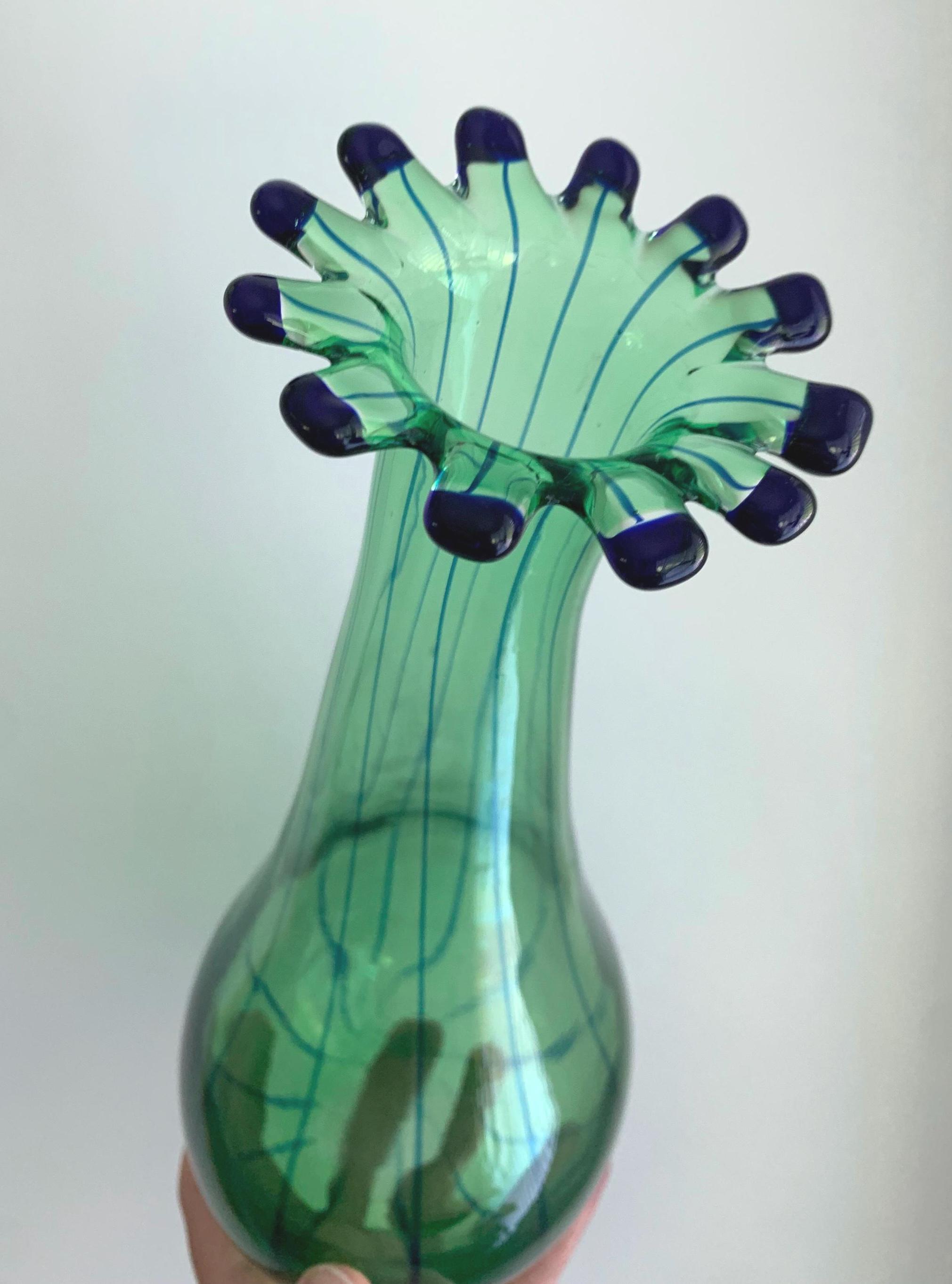 ヴィンテージ ピカソ スタイル ガラス花瓶：グリーン＆ブルーのピン