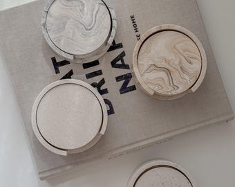 Neutral Round Coaster Set of 4 with Holder – Minimalist Drink Coasters for Coffee Table, Modern Home Decor, Gift for New Home