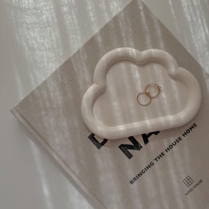 Cloud tray, Jewelry Plate, Minimalist Home Decor, Scandi Style, Nursery Decor, Neutral Interior Accessories, Gift Idea for any occasion