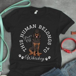 Custom Bloodhound Shirt, Cute Personalized Sitting Dog Mom and Dad T-shirt, Gift for Pet Lovers Unisex Tee