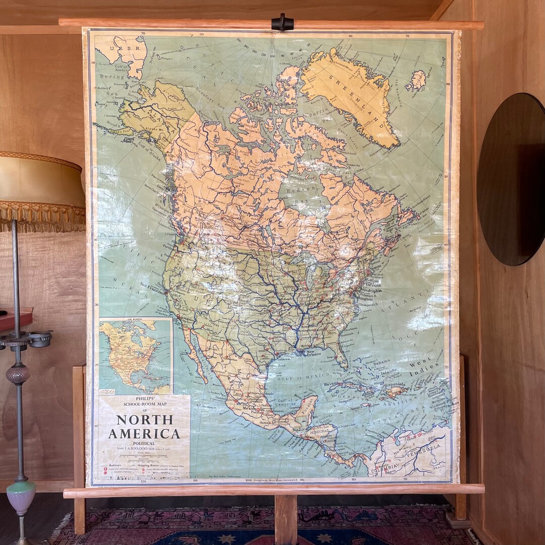 Large Vintage School Map of North America Pull Down Canvas Etsy