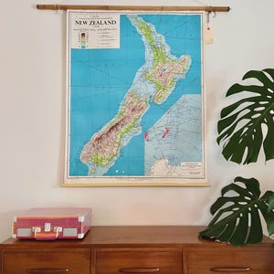 Vintage 1973 large schoolroom map of New Zealand - pull down canvas chart