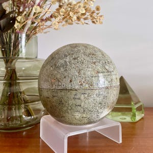 Vintage metalen maanbol - 6 inch maankaart uit het midden van de eeuw