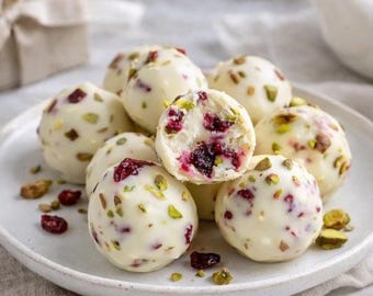 Ricetta dei tartufi al cioccolato bianco e pistacchi e mirtilli rossi in formato PDF – Caramelle fatte in casa senza cottura