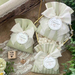 Oil Green Tailored Bag with Personalized Tag