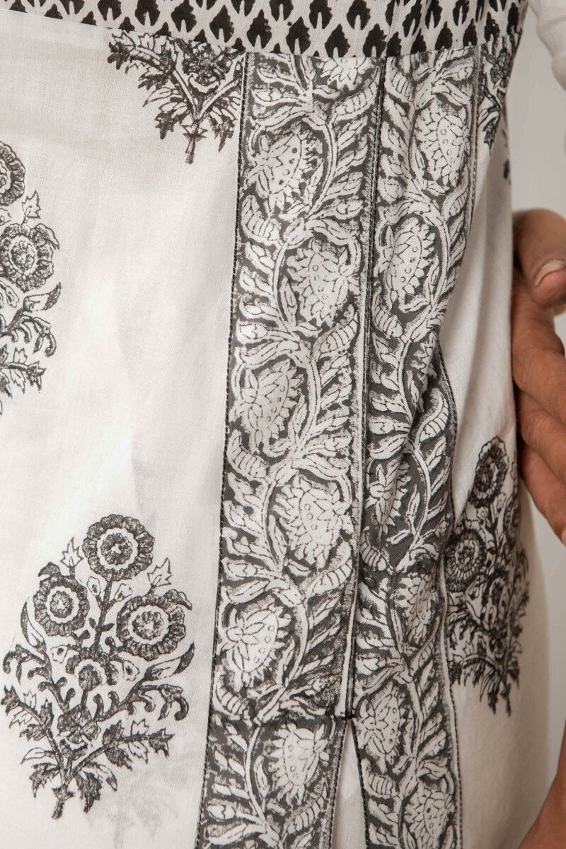 Women Yellow & White Block Print Kurta Top