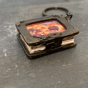 Mini portachiavi con santi cristiani d'epoca, Czestochowa, Polonia, miniature del Papa Giovanni Paolo II