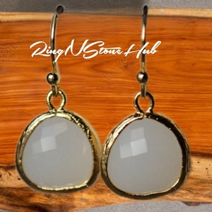 Moonstone Earrings, June Birthstone Gift, June Birthstone Earrings, Bridesmaid Earrings, June Birthday Gift for Her, Moonstone Jewelry