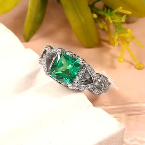 Emerald Engagement Ring, Emerald Ring, Stackable Ring, Gemstone Ring, Genuine Emerald Ring, Wedding Ring, Solid Silver, Gift for Her