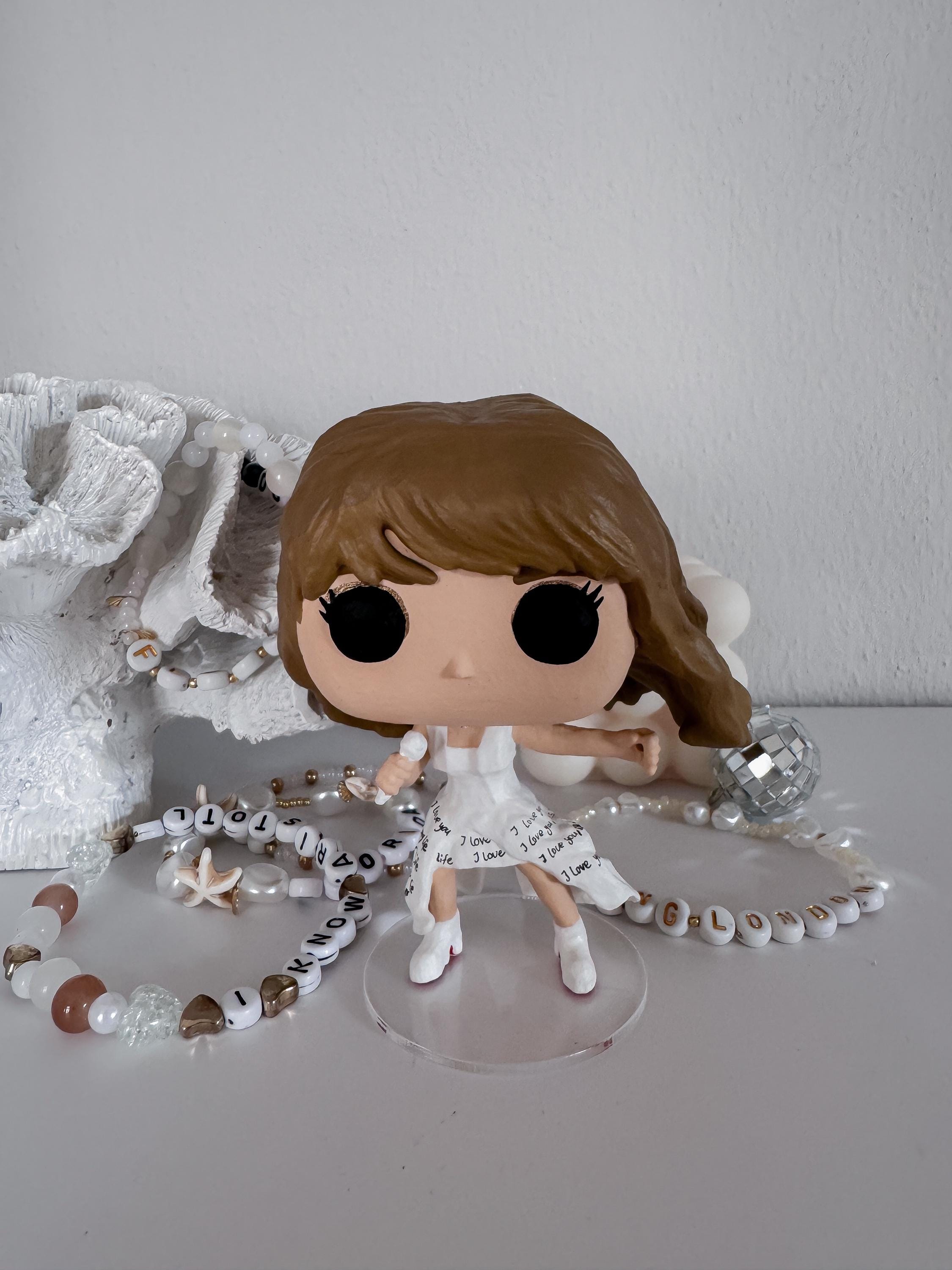 Taylor Swiftie Pop Figure - Etsy Taylor Swiftie Pop Figure - Etsy