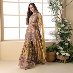 casual sharara dresses Simple Sharara Dress Sharara Suit Simple Short Kurti Simple Sharara Suit Design Casual