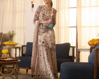 Conjunto Sharara floral dorado champán: Kurta estampada, dupatta, atuendo de boda indio